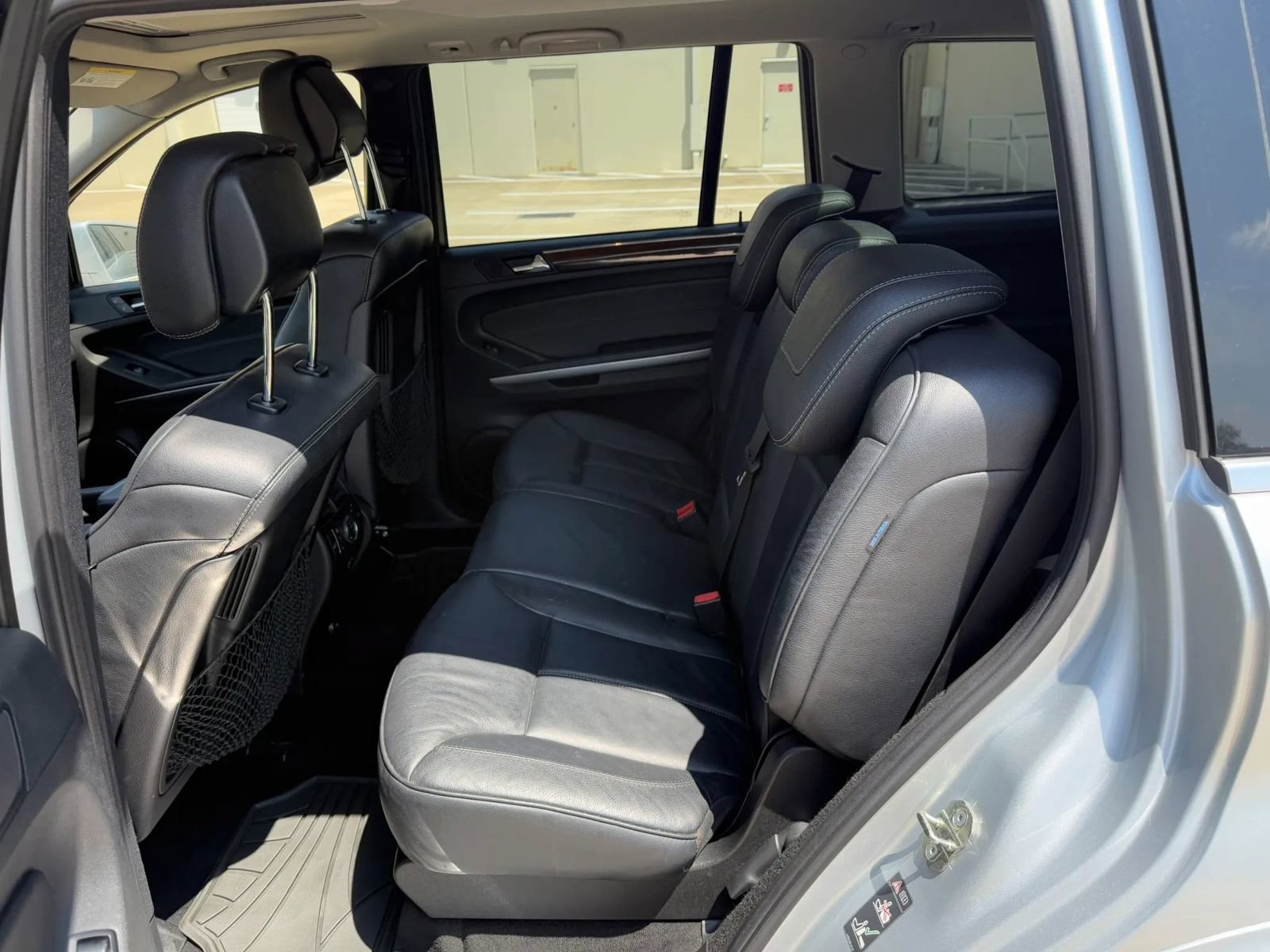 Used 2011 Mercedes-Benz GL 550 4MATIC image 15