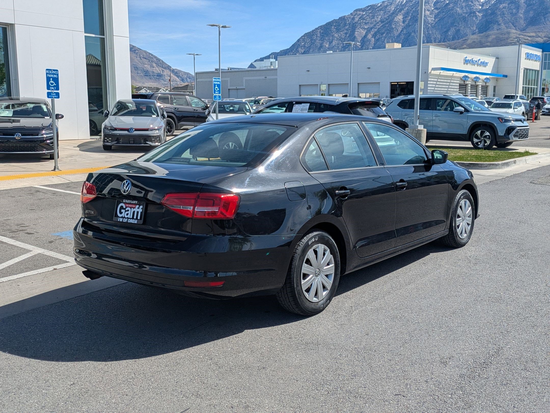 Used 2015 Volkswagen Jetta S image 3