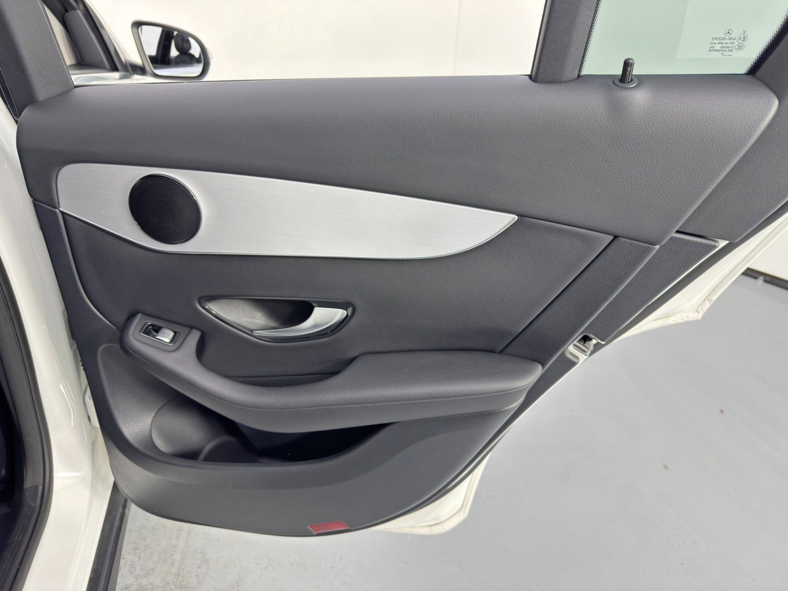 Used 2021 Mercedes-Benz GLC 300 image 43