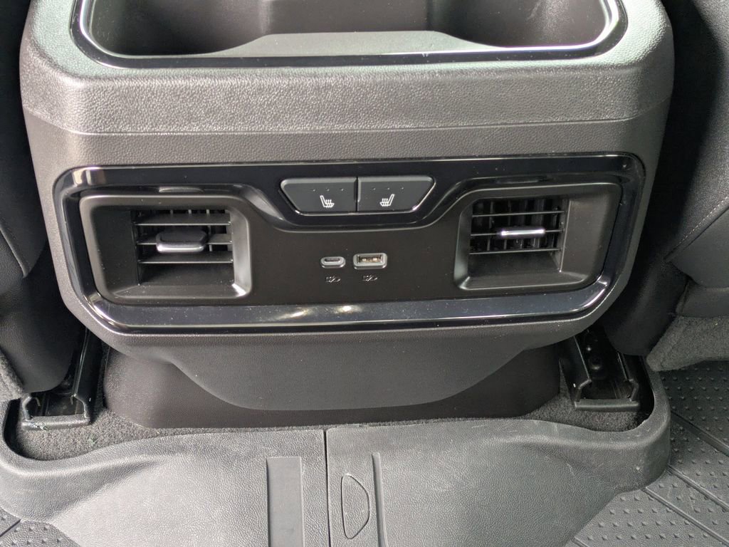 Used 2024 Chevrolet Silverado 1500 ZR2 image 14