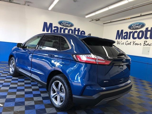 Certified 2022 Ford Edge SEL w/ Convenience Package image 3
