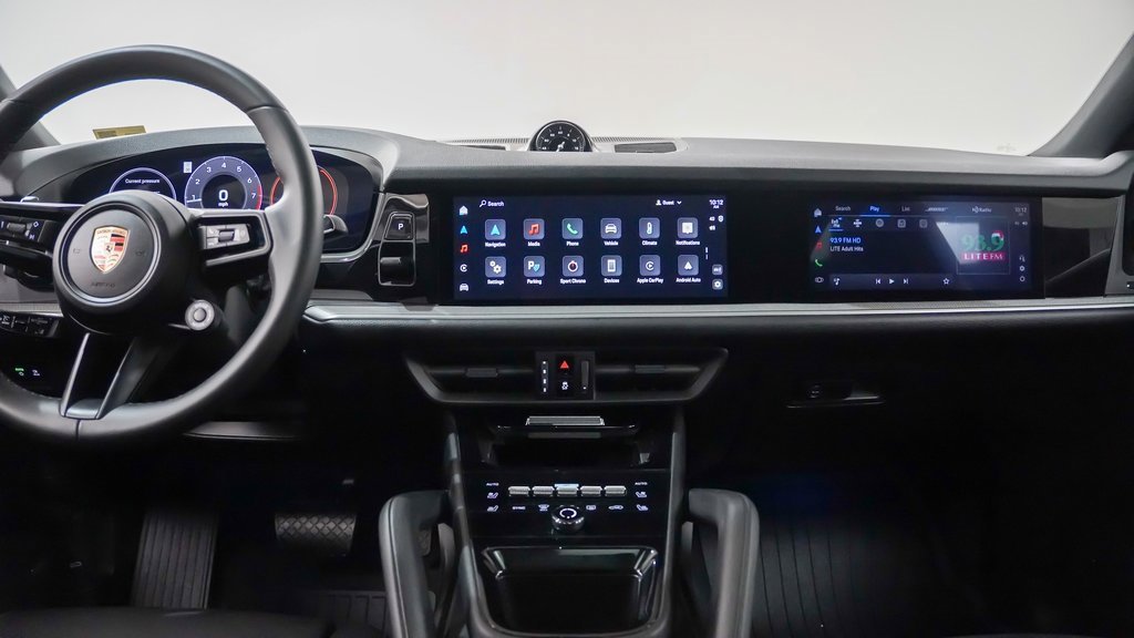 Certified 2025 Porsche Cayenne Coupe image 21