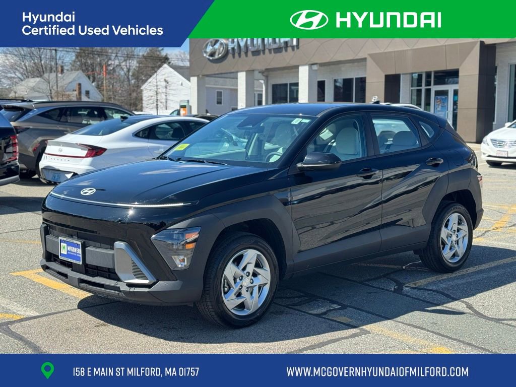 Used 2024 Hyundai Kona SE image 1