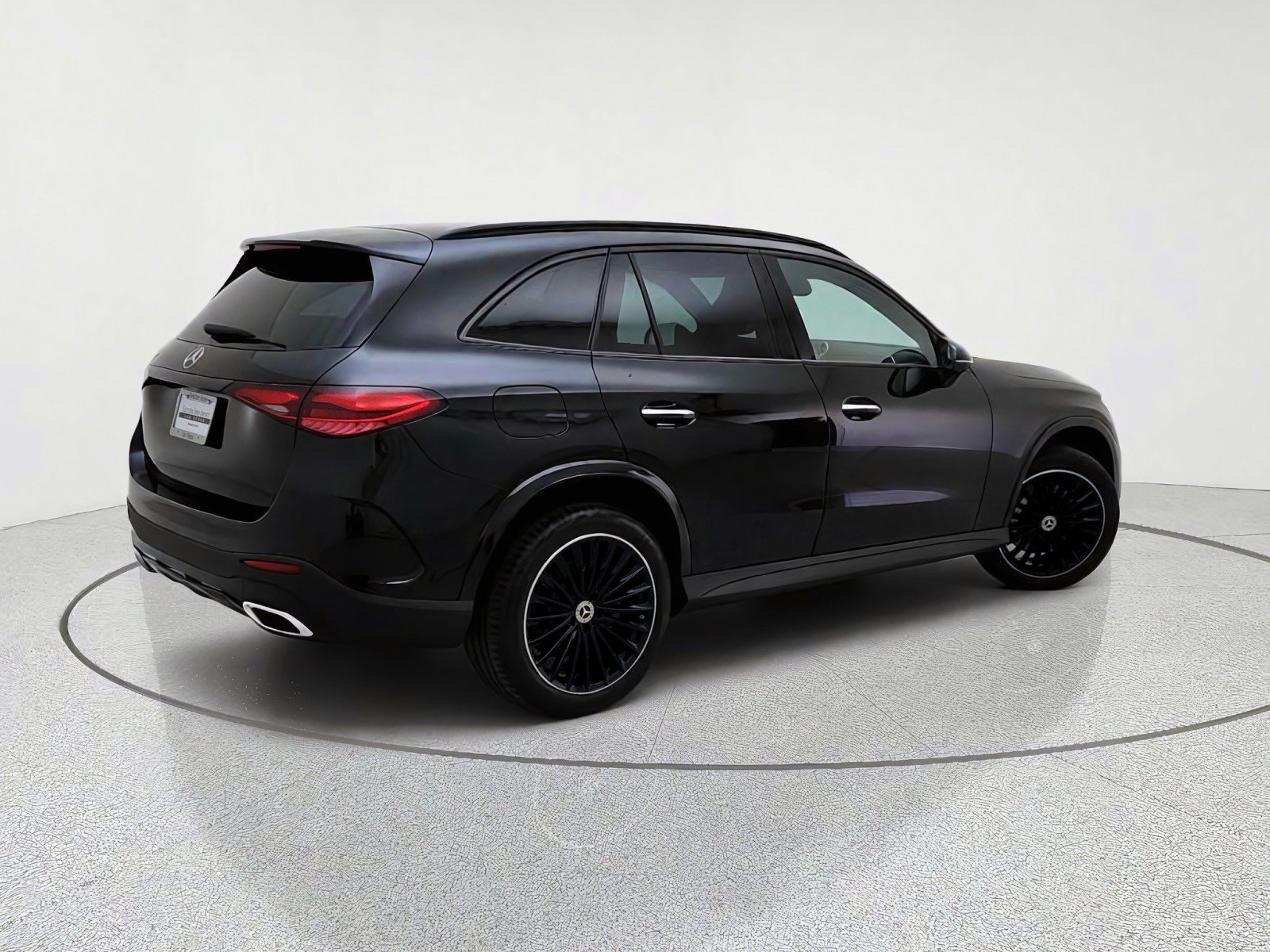 Certified 2026 Mercedes-Benz GLC 300 image 8