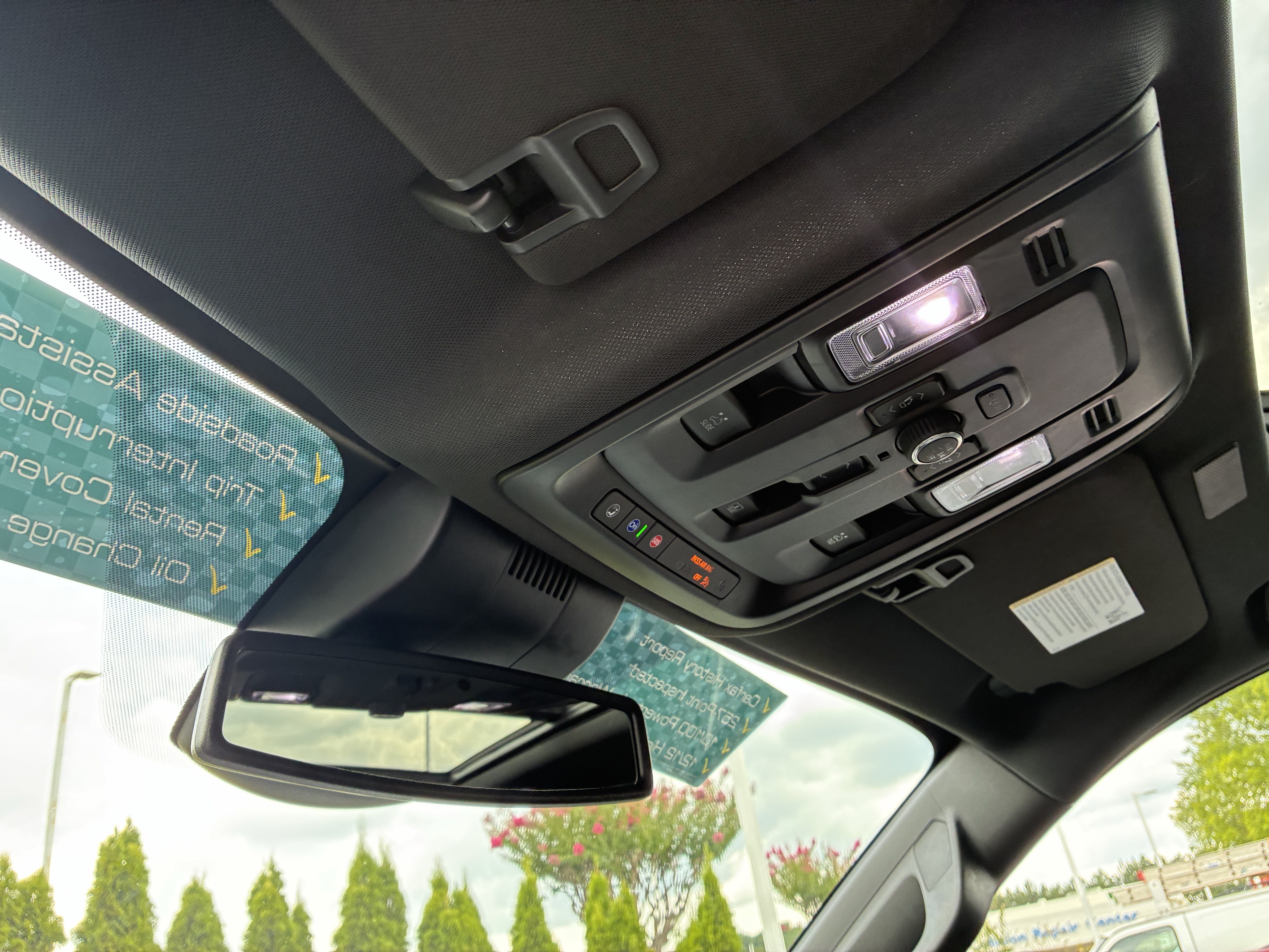 Used 2025 Chevrolet Tahoe Premier w/ Sun And Tow Package AWD/4WD image 40