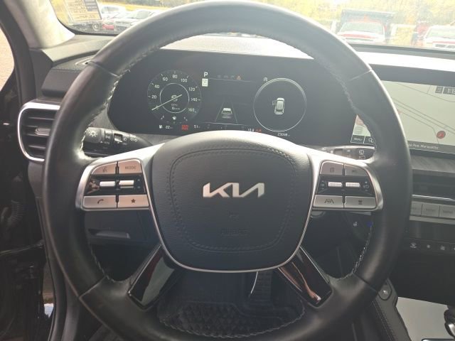 Used 2023 Kia Telluride SX image 38
