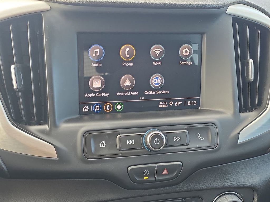 Used 2023 GMC Terrain SLE w/ Driver Convenience Package image 14