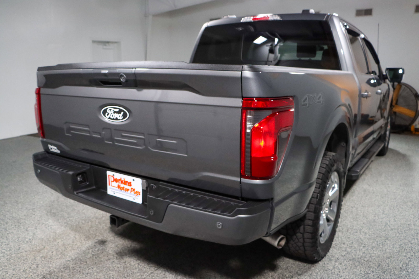 Used 2024 Ford F150 XLT w/ Equipment Group 302A MID image 7