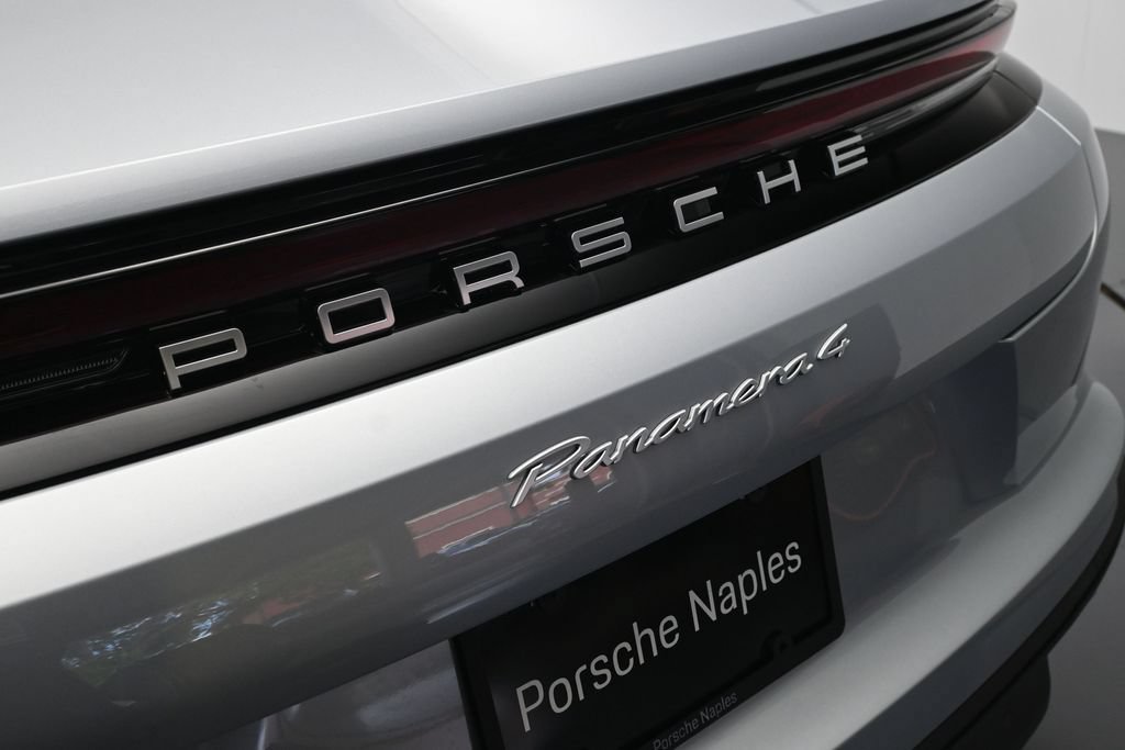 New 2026 Porsche Panamera 4 AWD/4WD image 31