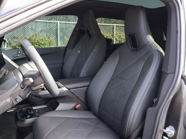 Used 2023 BMW iX xDrive50 w/ Premium Package image 13
