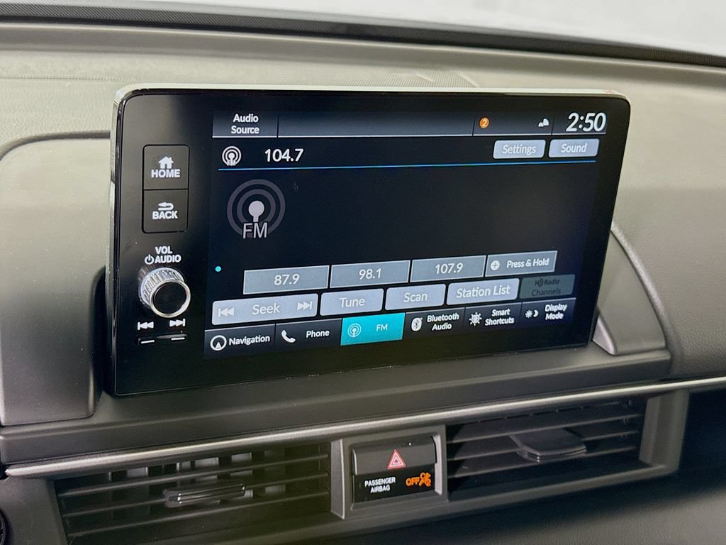 Used 2023 Honda Pilot Touring image 6