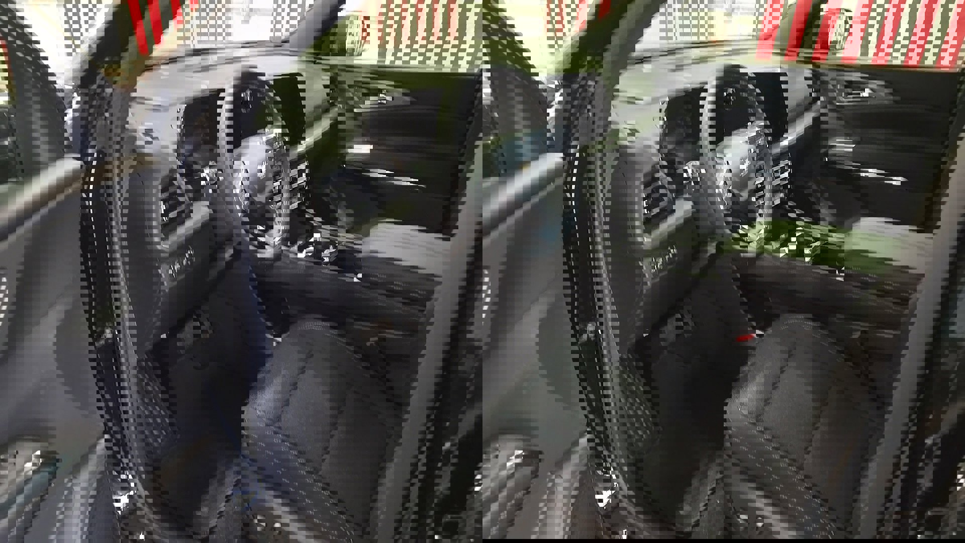 New 2026 Chevrolet Traverse LT image 19