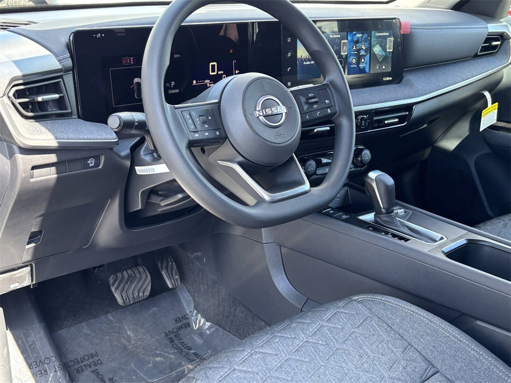 New 2026 Nissan Kicks SV image 13