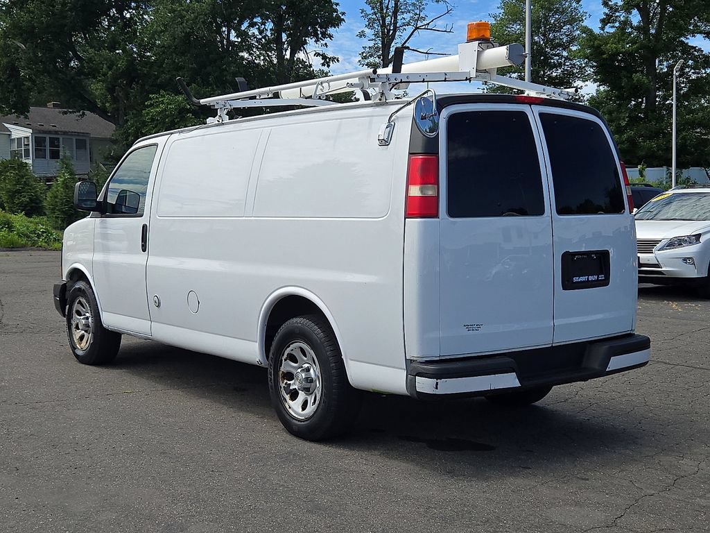 Used 2011 Chevrolet Express 1500 RWD image 7