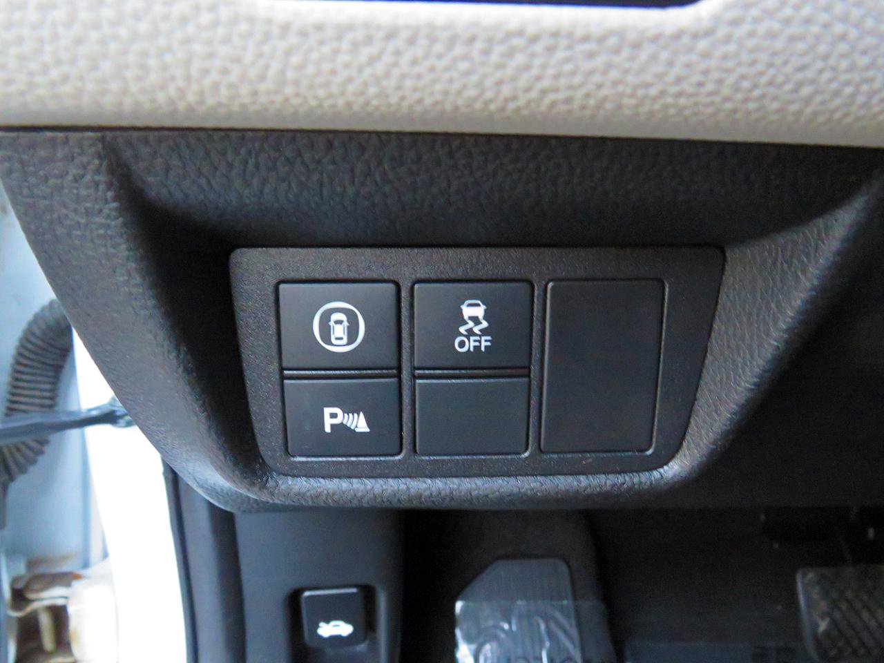 Used 2022 Honda Accord EX-L image 26