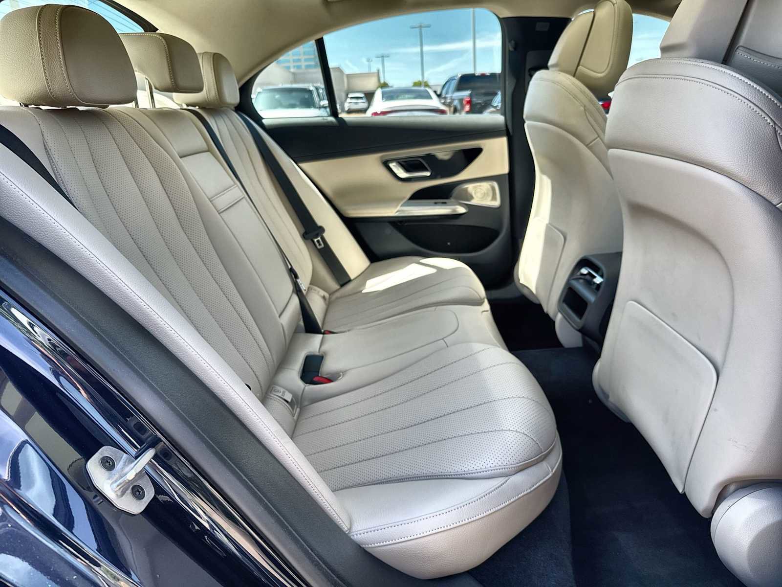 Used 2026 Mercedes-Benz E 350 Sedan image 19