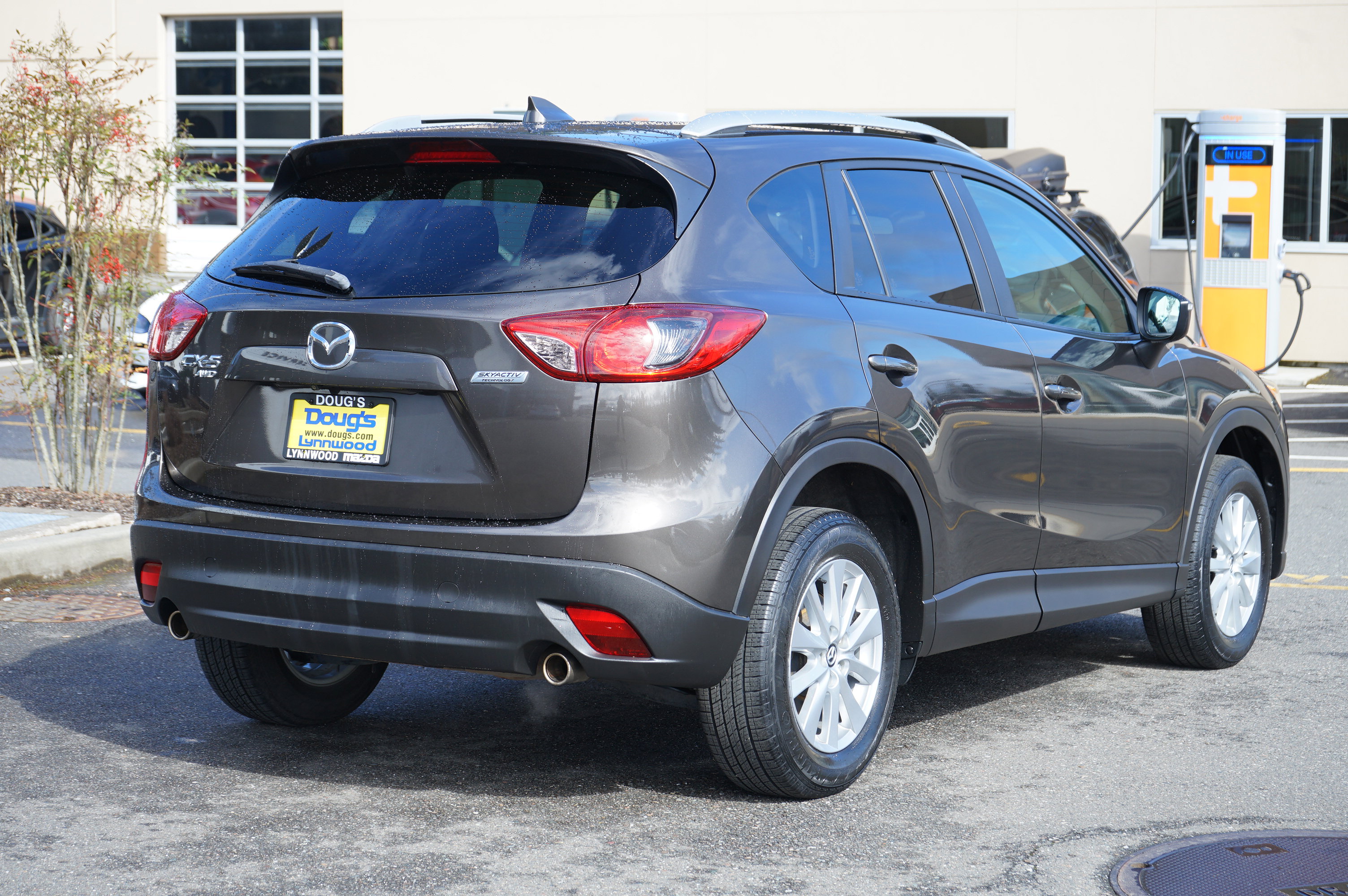 Used 2016 MAZDA CX-5 Touring image 3