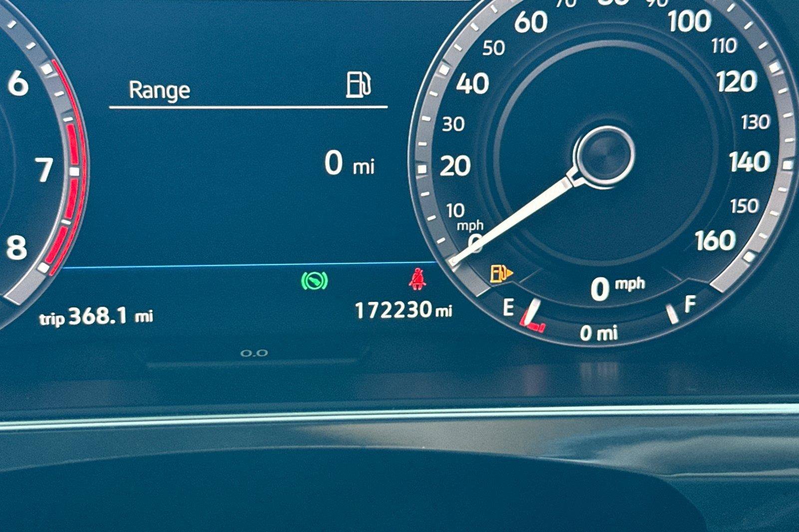 Used 2018 Volkswagen Tiguan SEL Premium AWD/4WD image 27