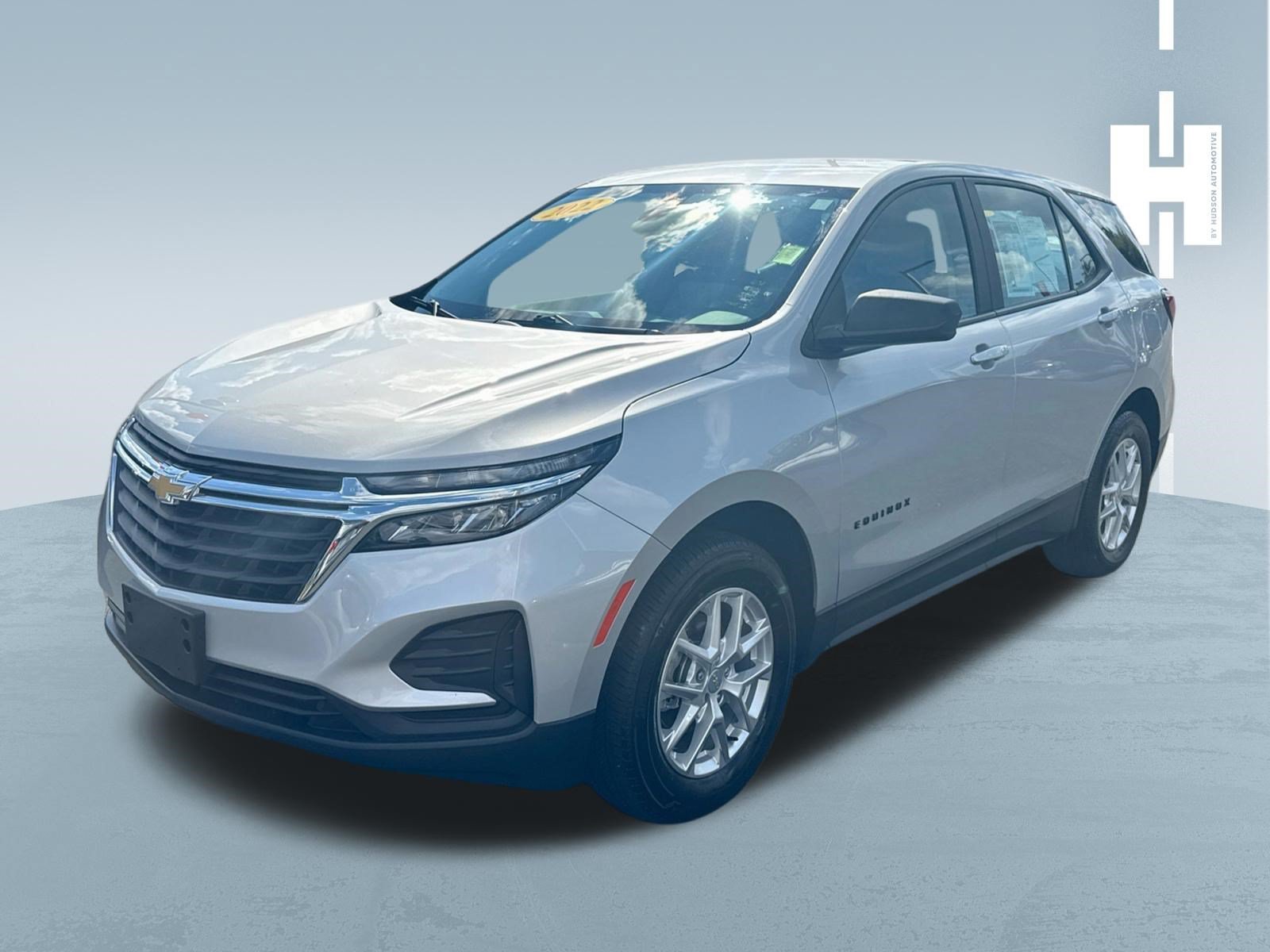 Used 2022 Chevrolet Equinox LS AWD/4WD image 3