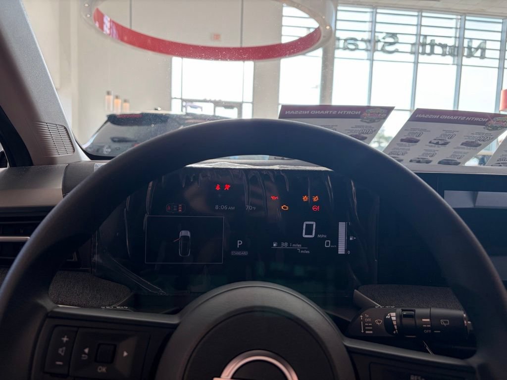New 2026 Nissan Kicks SV w/ Charging Package FWD image 18