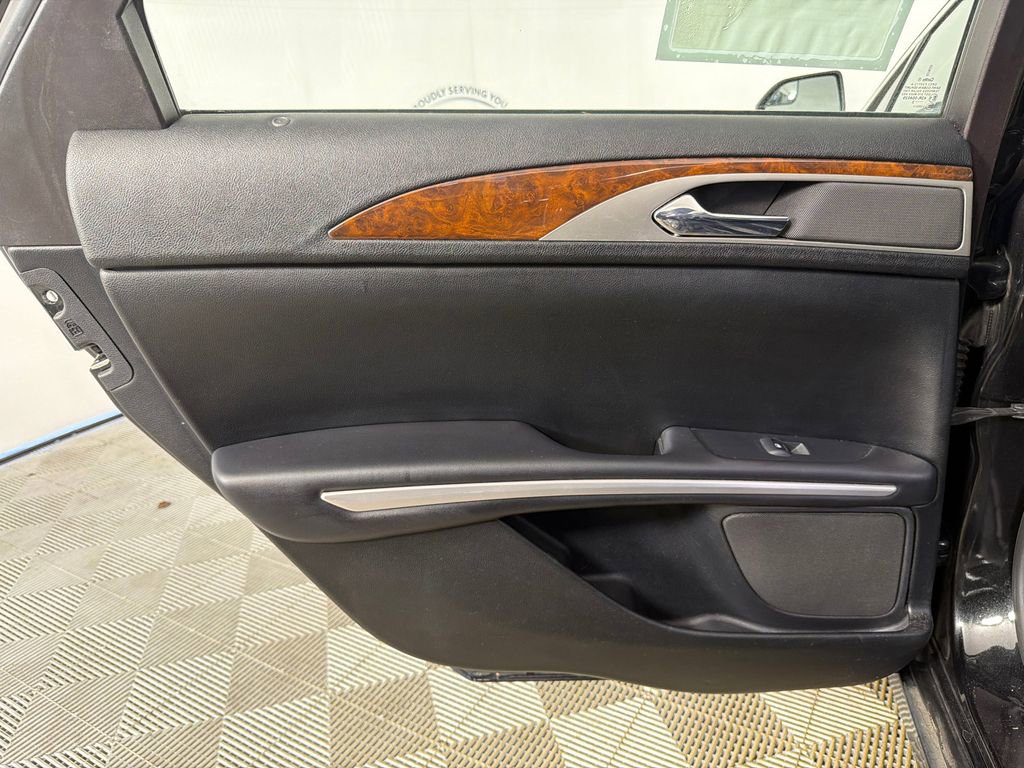 Used 2015 Lincoln MKZ Hybrid image 21