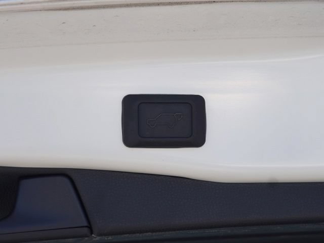 Used 2025 Toyota RAV4 XLE Premium w/ Weather Package FWD image 51