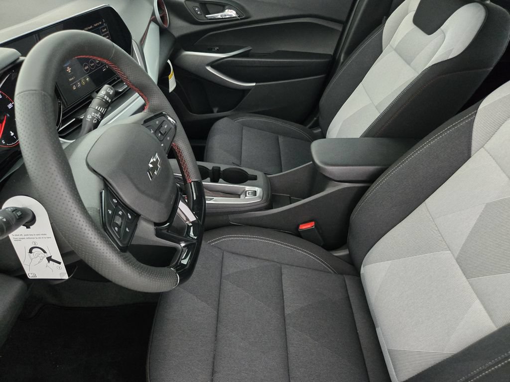 New 2026 Chevrolet Trax RS w/ Driver Confidence Package FWD image 15