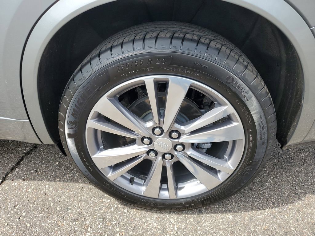 Used 2025 Cadillac XT6 Premium Luxury w/ LPO, Floor Liner Package AWD/4WD image 31