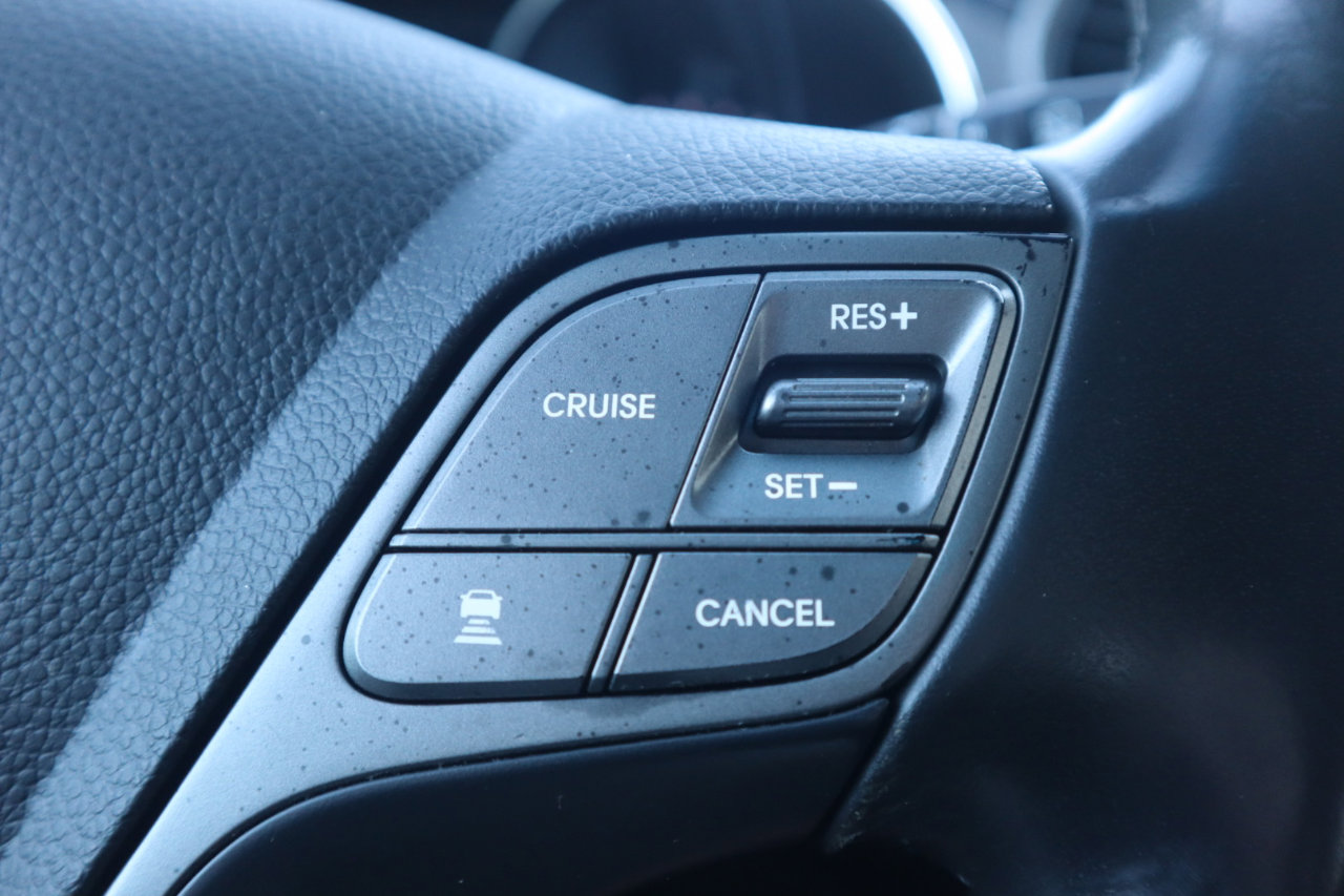 Used 2017 Hyundai Santa Fe AWD w/ SE Ultimate Tech Package 03 image 70