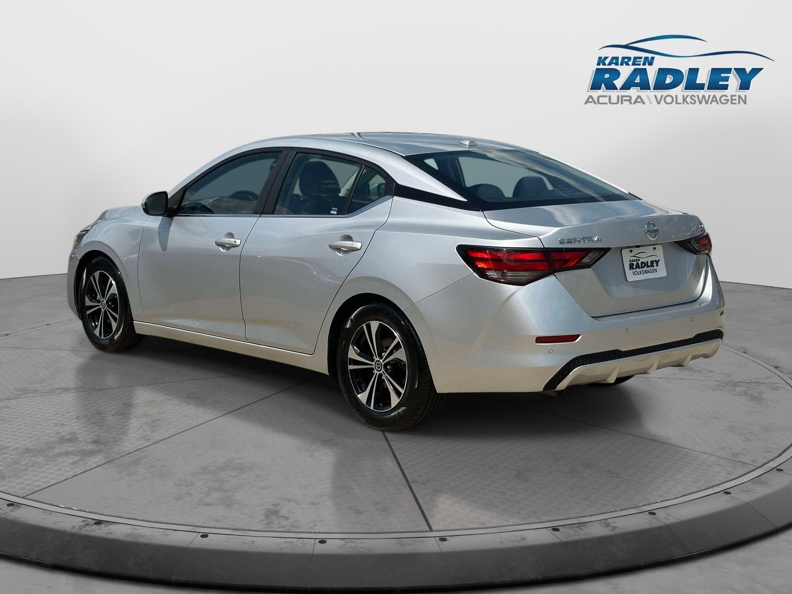 Used 2021 Nissan Sentra SV FWD image 4