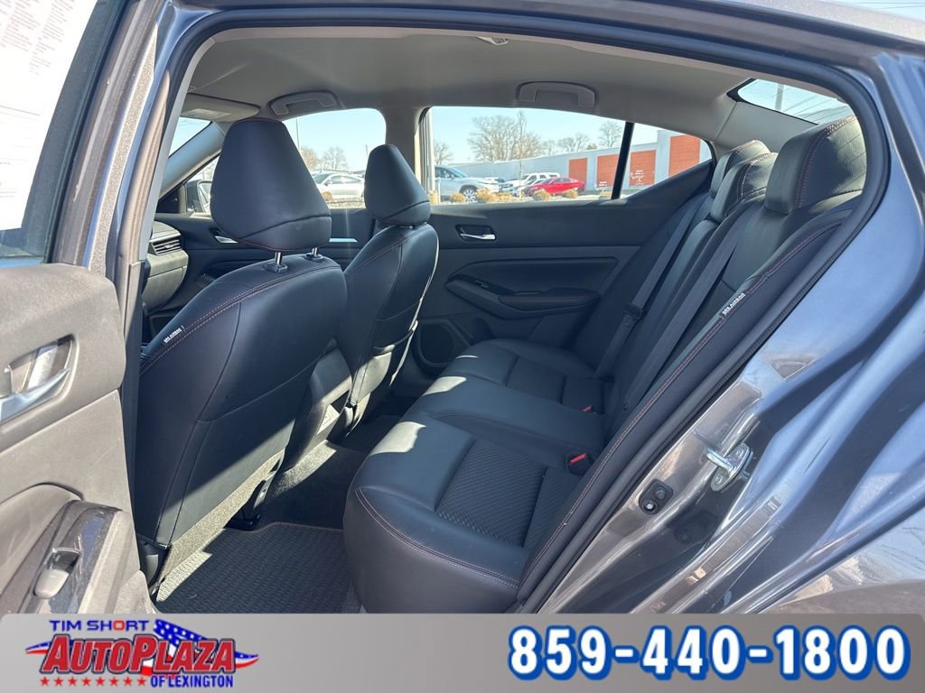 Used 2023 Nissan Altima 2.5 SR image 28