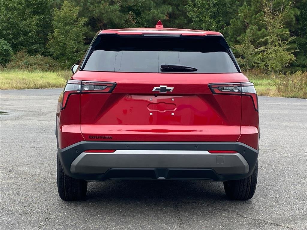 New 2026 Chevrolet Equinox LT w/ Convenience Package II image 4
