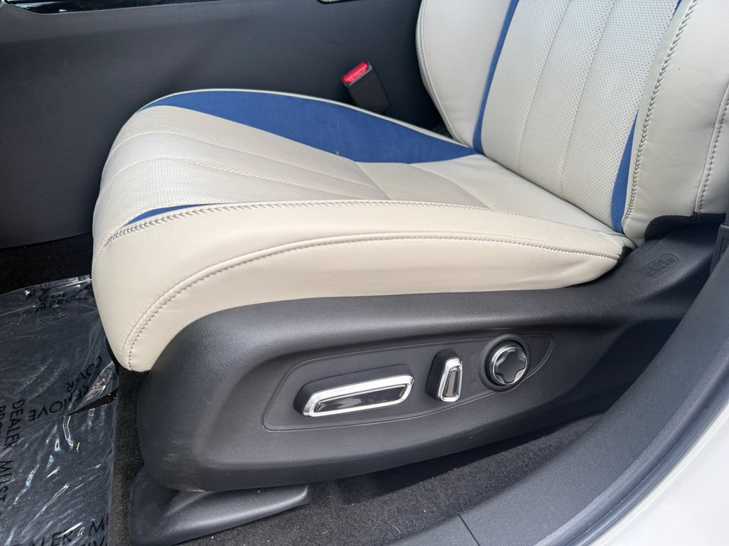 Used 2025 Acura ADX A-Spec FWD image 24