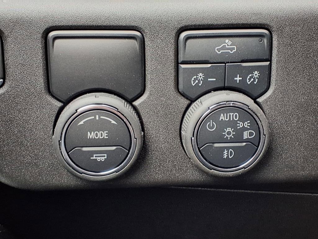 New 2025 Chevrolet Silverado 2500 LT w/ Convenience Package image 8