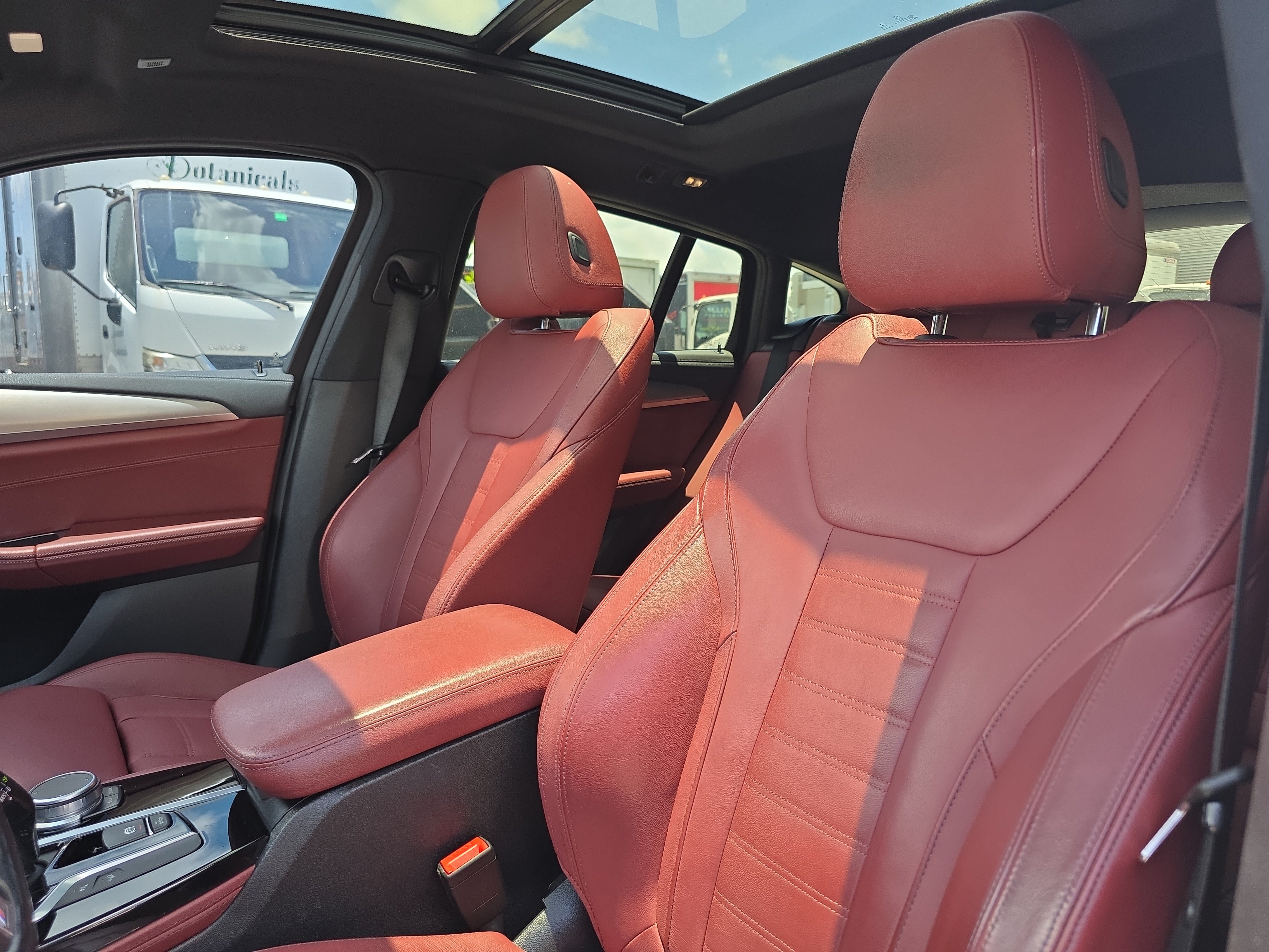 Used 2021 BMW X4 M40i w/ Premium Package AWD/4WD image 26