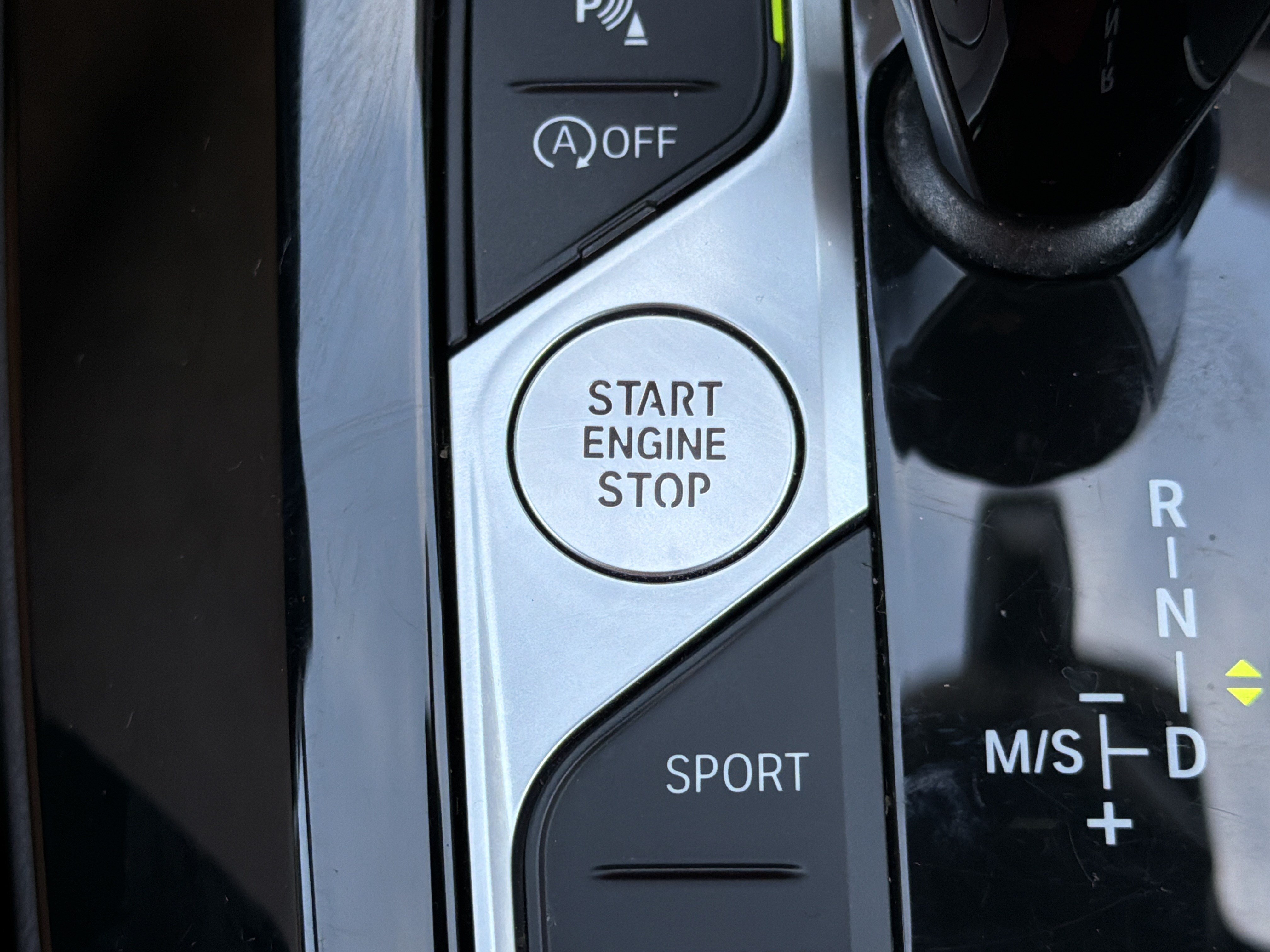 Used 2024 BMW X3 sDrive30i w/ Convenience Package w/ZPA RWD image 12