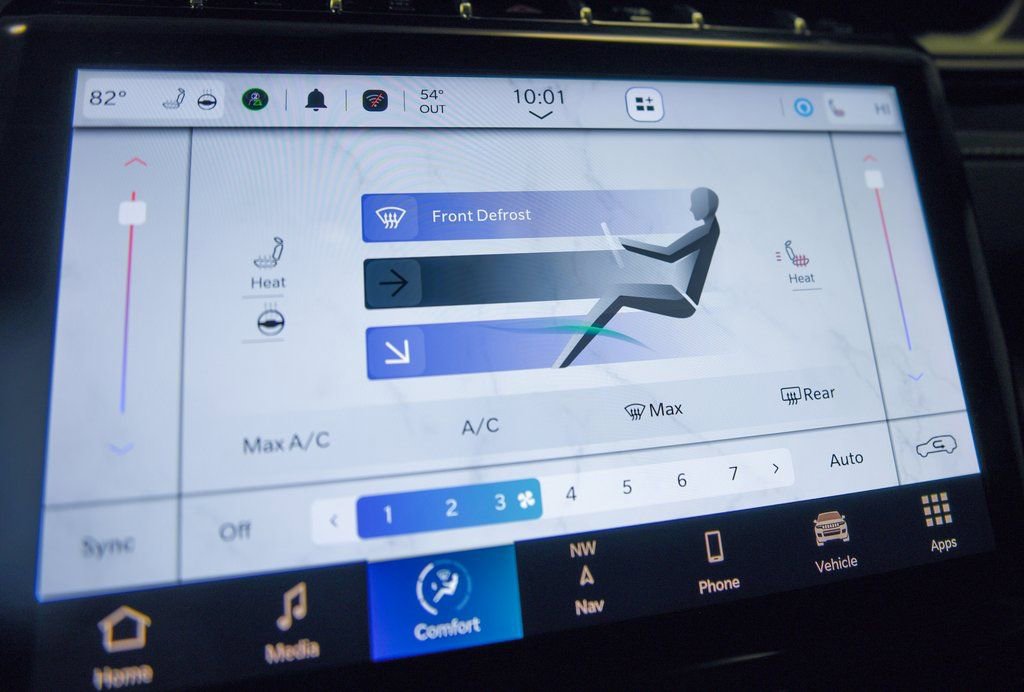 Used 2022 Jeep Grand Cherokee Limited 4xe image 25