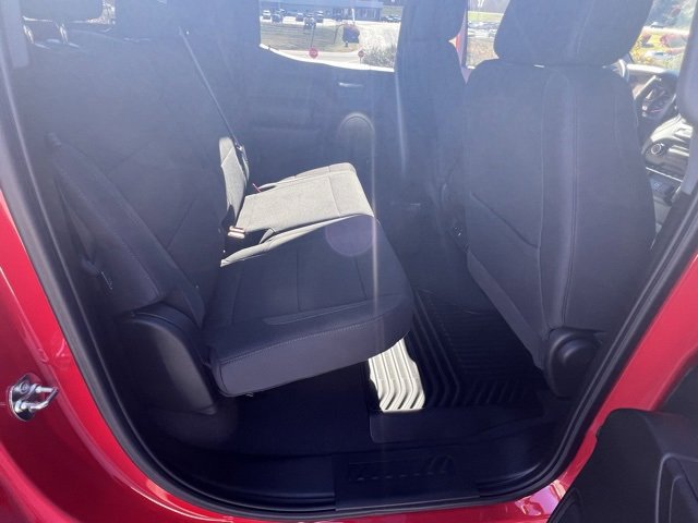 Used 2025 Chevrolet Silverado 1500 Custom image 26