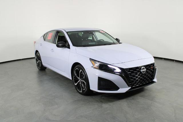 Certified 2023 Nissan Altima 2.5 SR FWD image 5