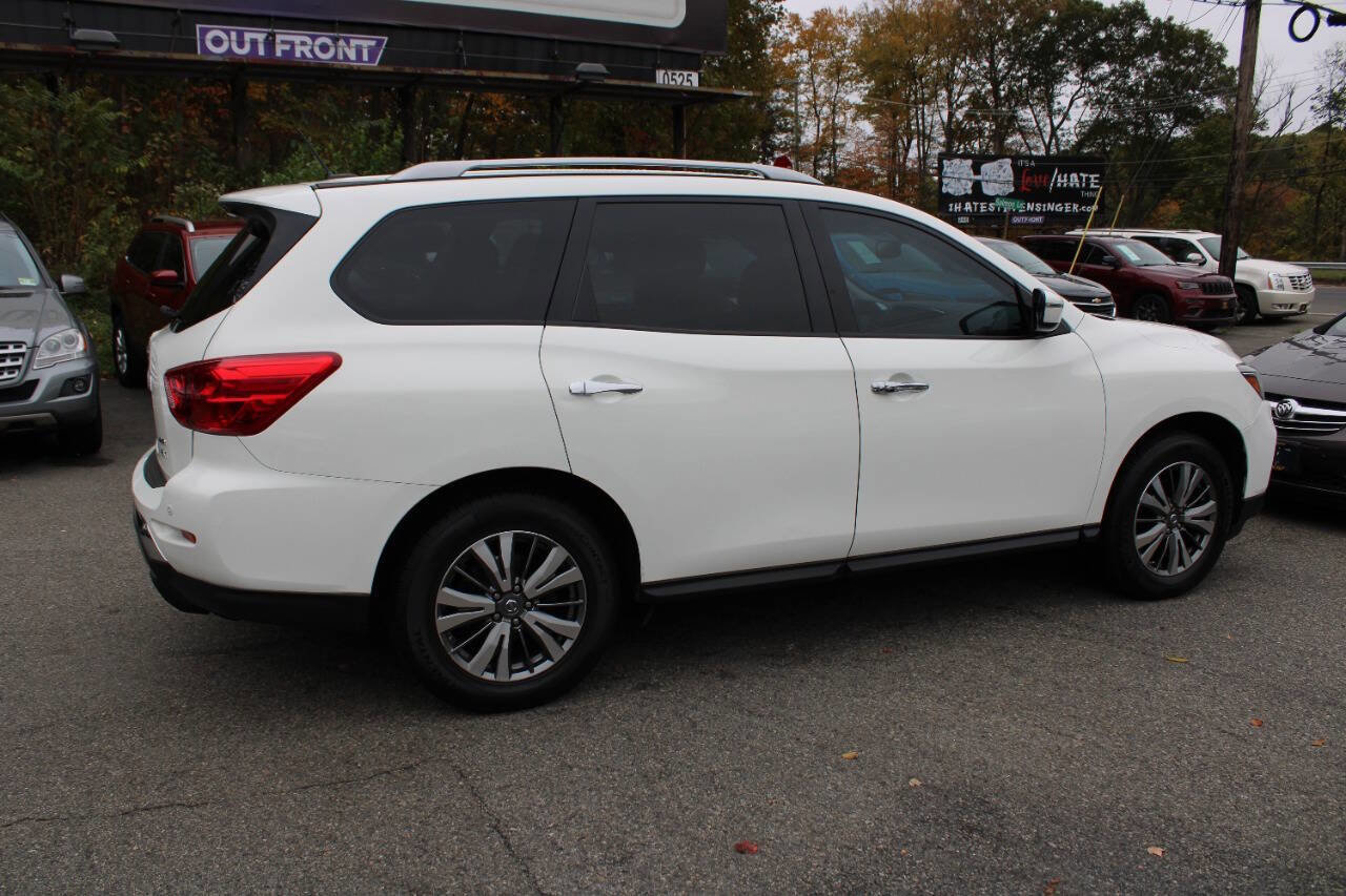 Used 2018 Nissan Pathfinder SV image 7