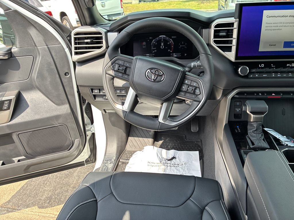 New 2026 Toyota Tundra Limited AWD/4WD image 18