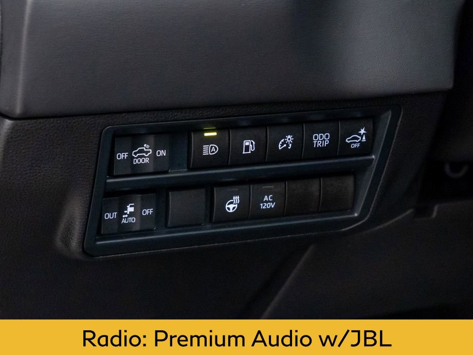 Used 2025 Toyota Tundra Platinum image 20