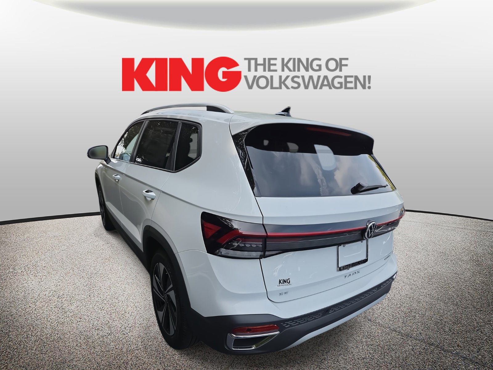 New 2025 Volkswagen Taos SE image 5