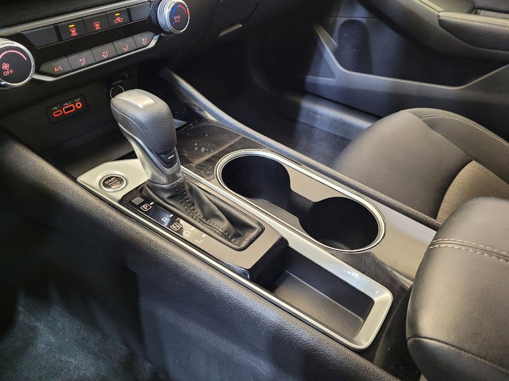 Used 2024 Nissan Altima 2.5 SV image 26