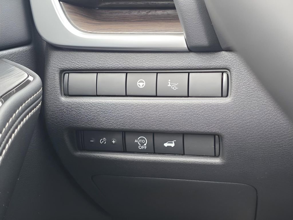 New 2026 Nissan Rogue Platinum image 25