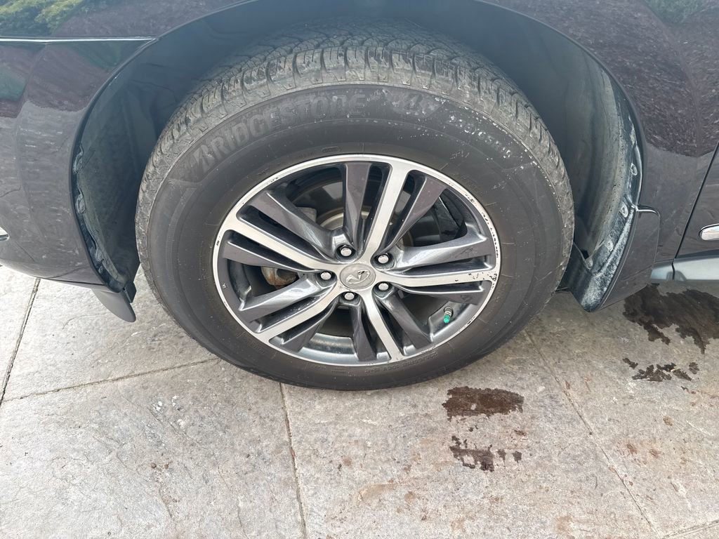 Used 2019 INFINITI QX60 Luxe w/ Essential Package AWD/4WD image 9