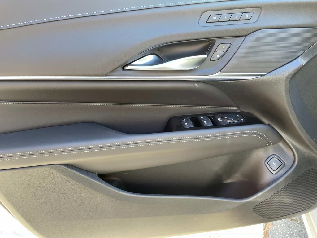 New 2025 Cadillac CT4 Premium Luxury image 15