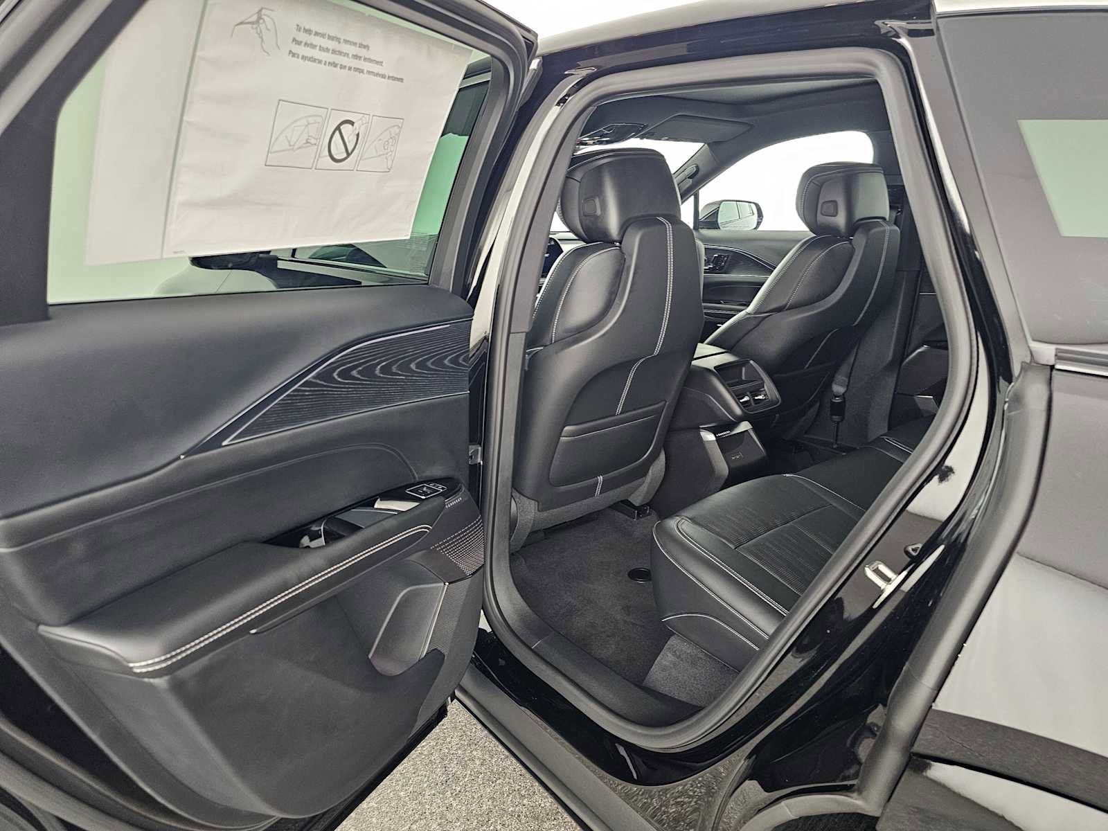 New 2026 Cadillac Lyriq Luxury image 15