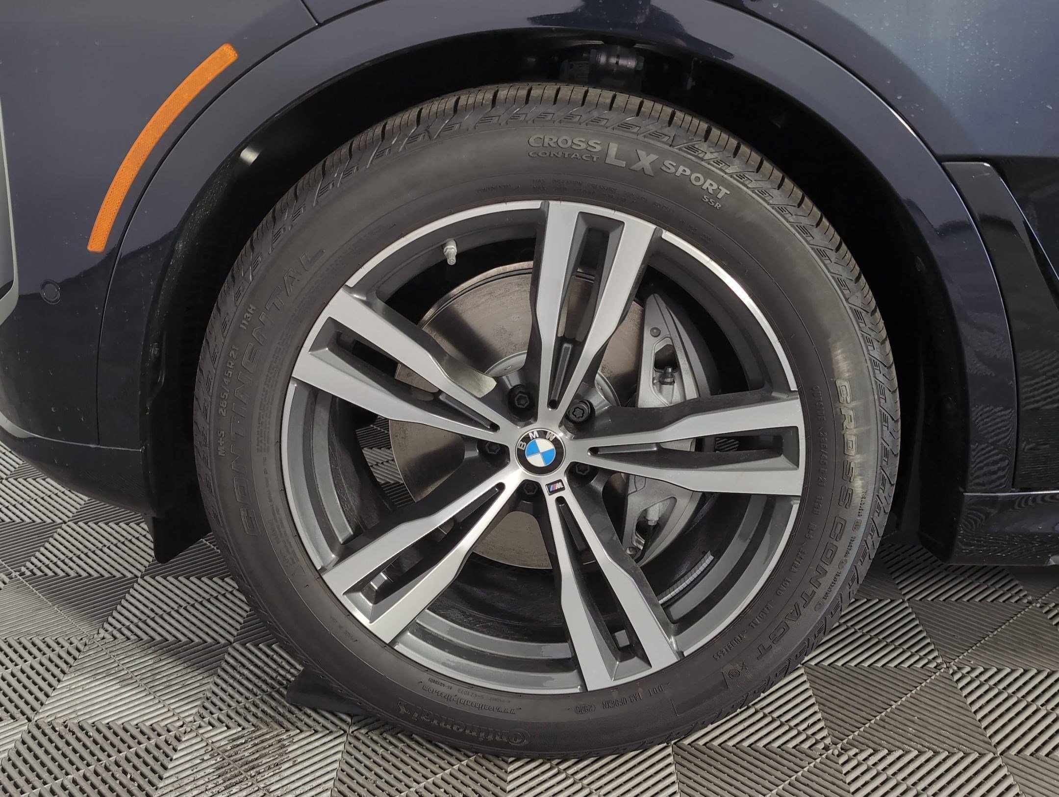 New 2026 BMW X7 xDrive40i w/ M Sport Package image 9