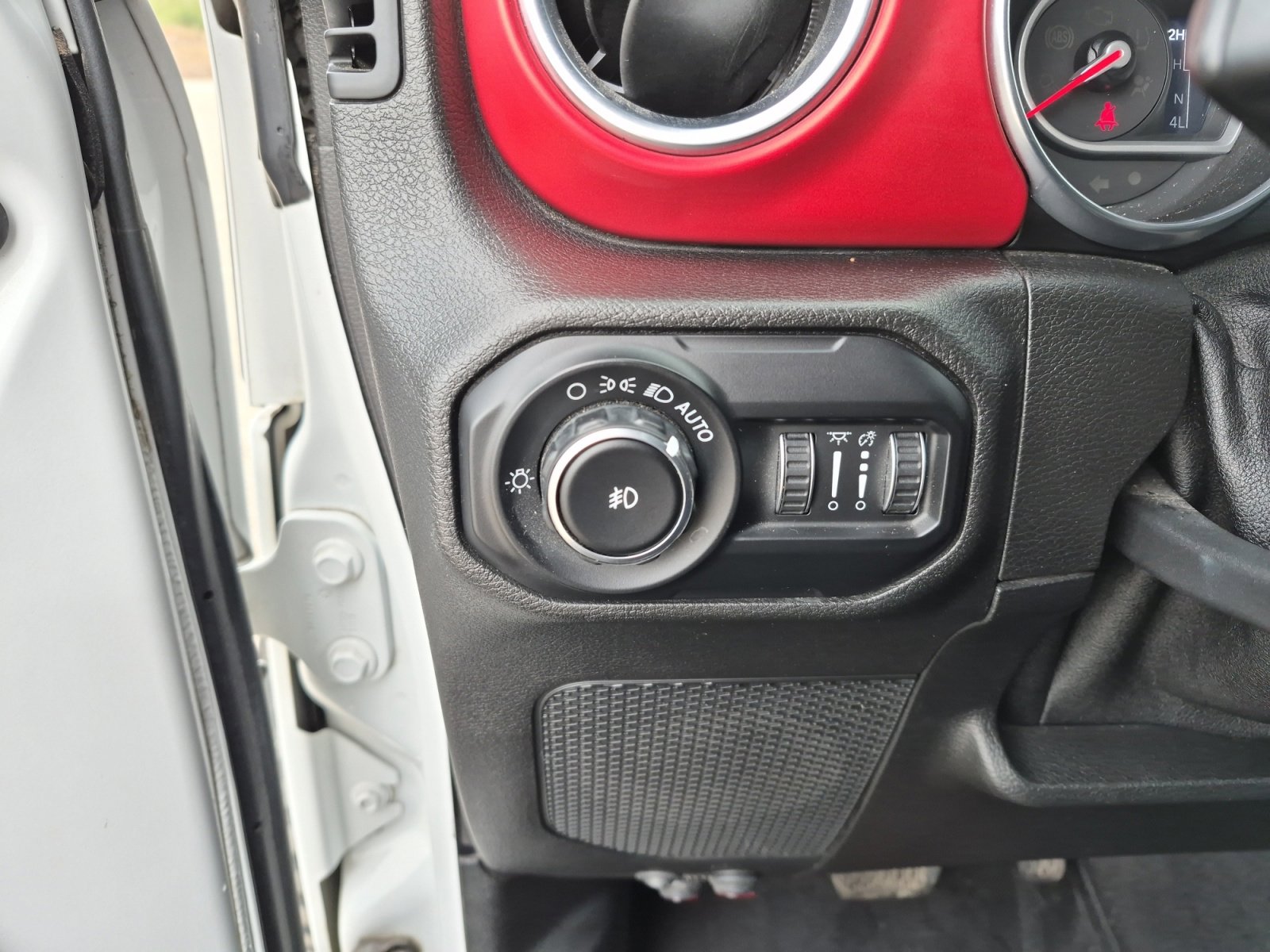 Used 2020 Jeep Wrangler Unlimited Rubicon image 27